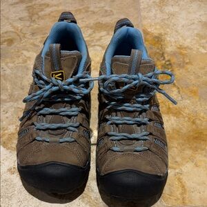 Keen Brown and Blue hiking Shoes